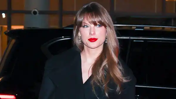 Taylor-Swift-GettyImages-2194468746