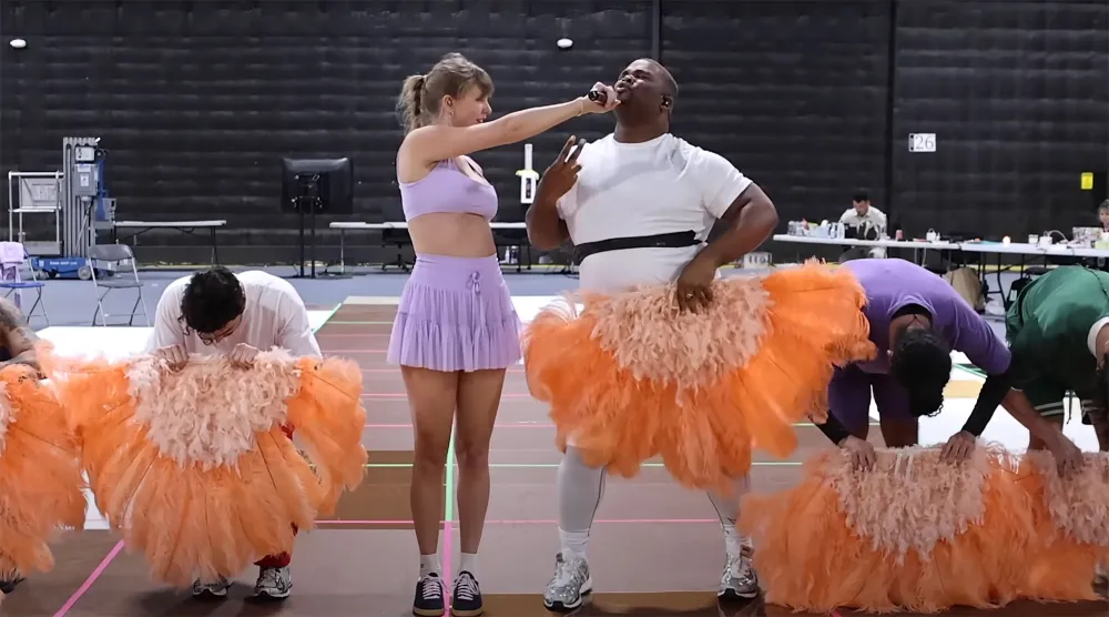 Taylor Swift I Can Do It With A Broken Heart