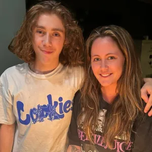 Teen Mom Jenelle Evans 16 Year Old Son Moves Out After Being Grounded Report