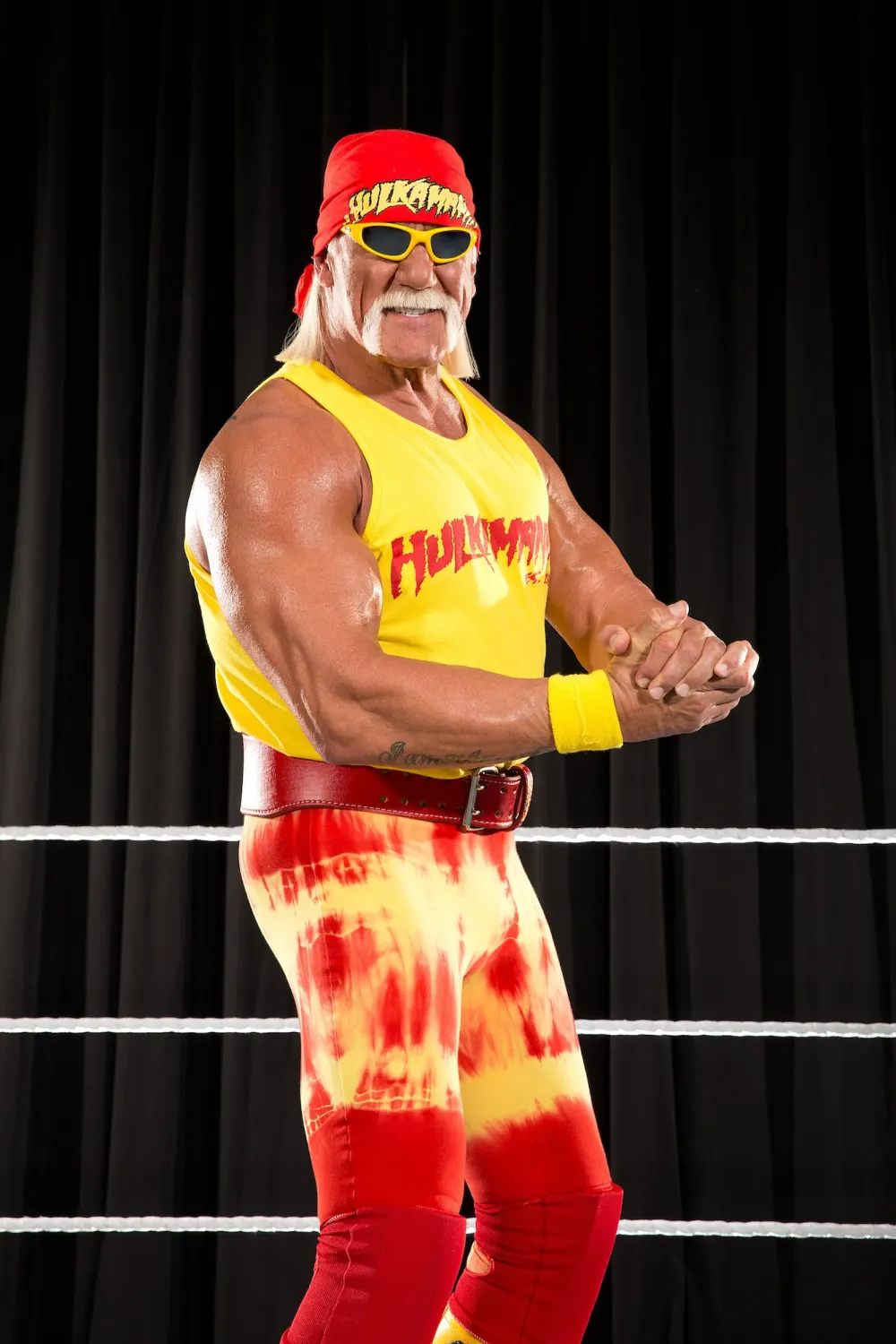 The Sweet Way Hulk Hogan Pallbearers Honored the Wrestler at His Funeral In Ring