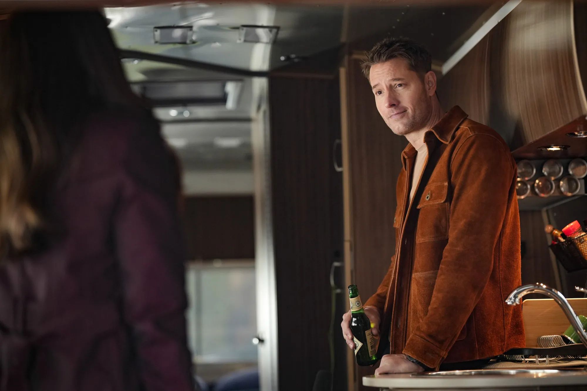 Tracker-3073477_3445b