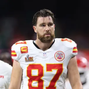 Travis-Kelce-feature-GettyImages-2198608678