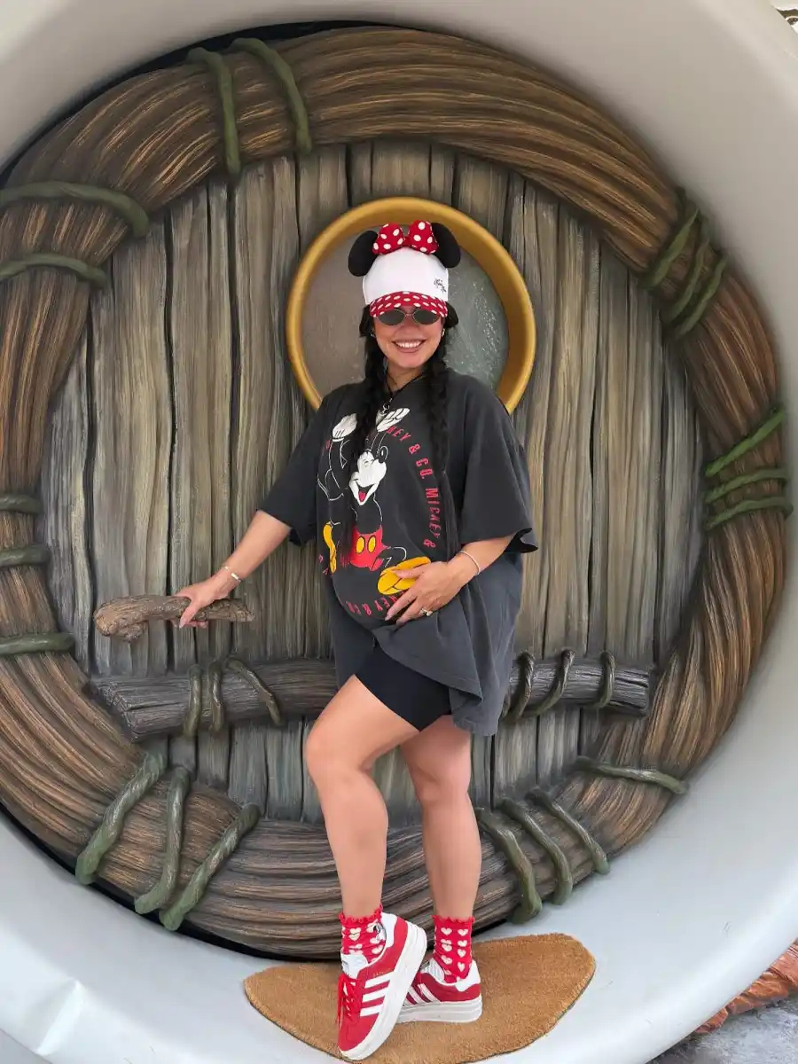 Vanessa-Hudgens-IG-664594