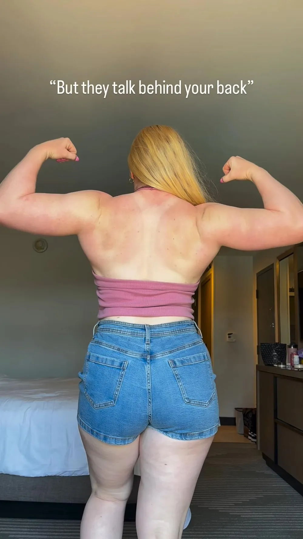 WWE Star Brock Lesnar s Daughter Shuts Down Body Shamers While Flaunting Biceps in a Crop Top and Skort 001