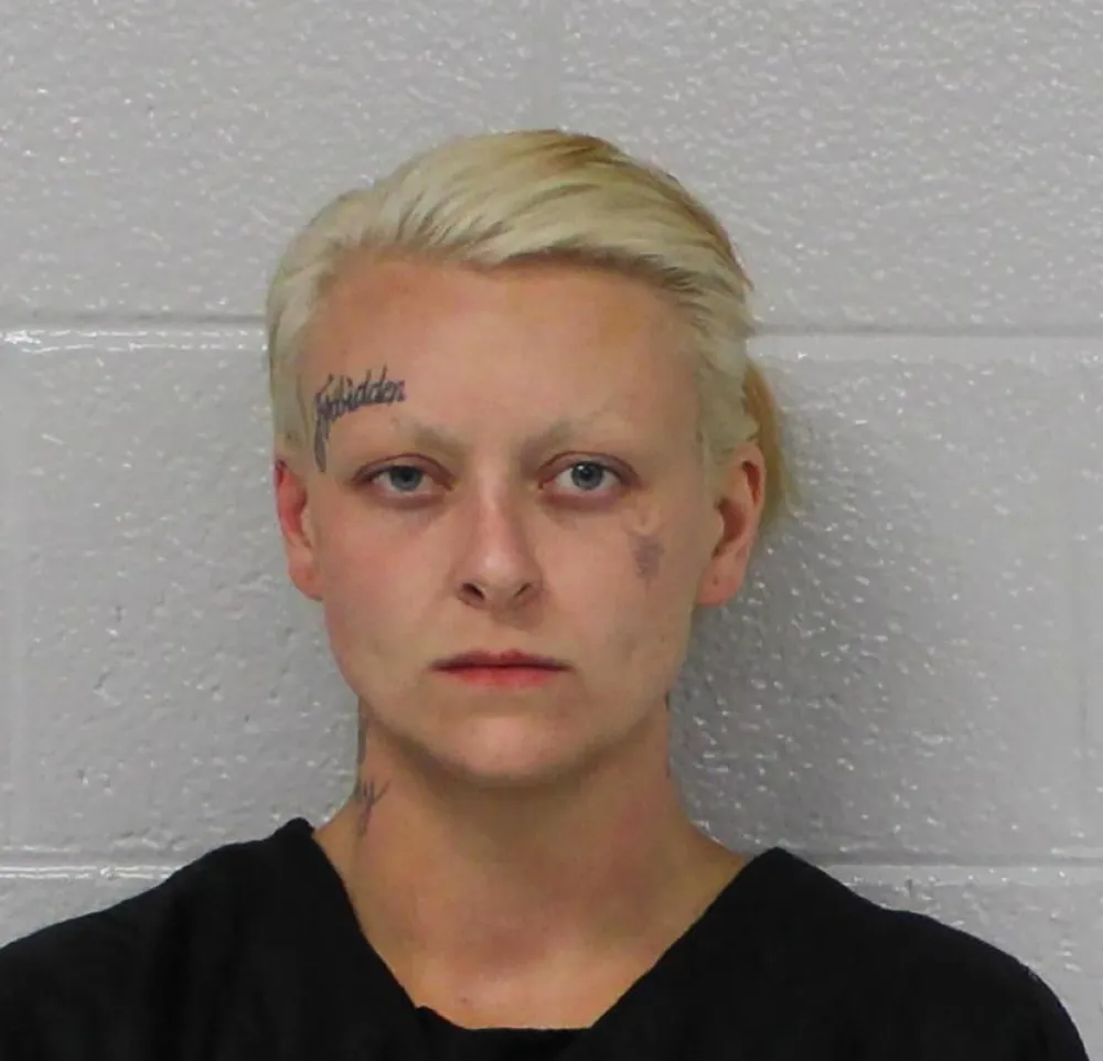 Wynonna Judd s Daughter Grace Claims She Was Abused By Ex Stepfather Mom Chose to Cover It All Up MEGA1184590_001