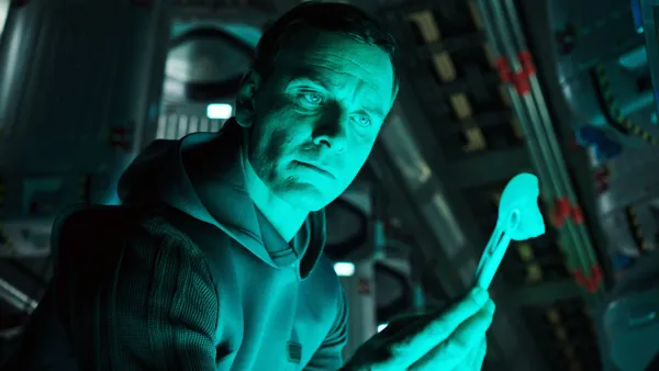 Michael Fassbender in Alien: Covenant