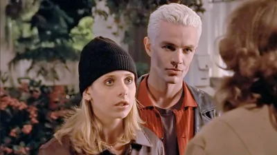 Sarah Michelle Gellar and James Marsters in Buffy the Vampire Slayer