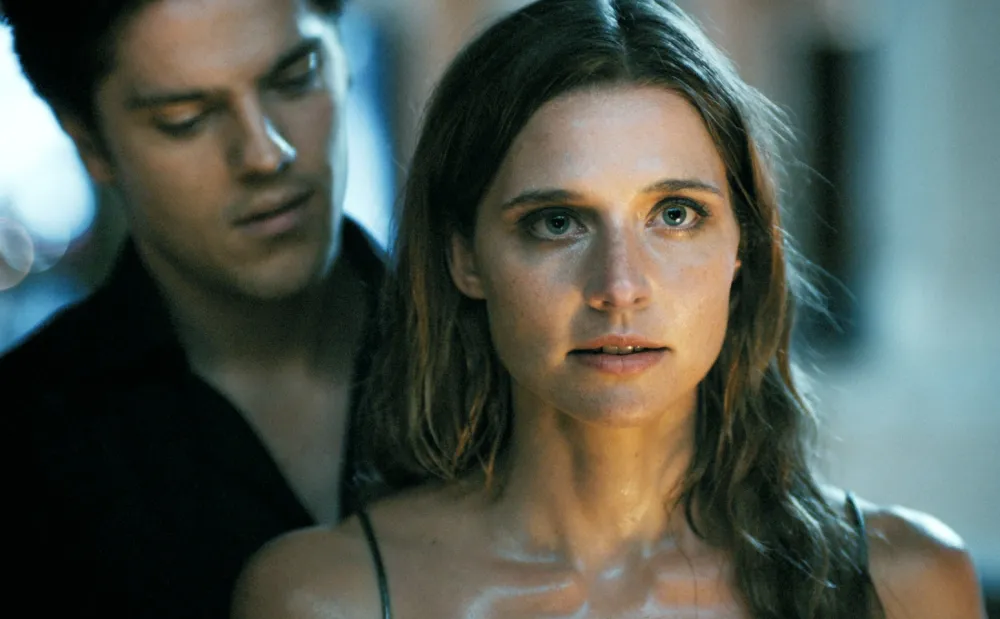 Theo Trebs and Svenja Jung in Fall for Me