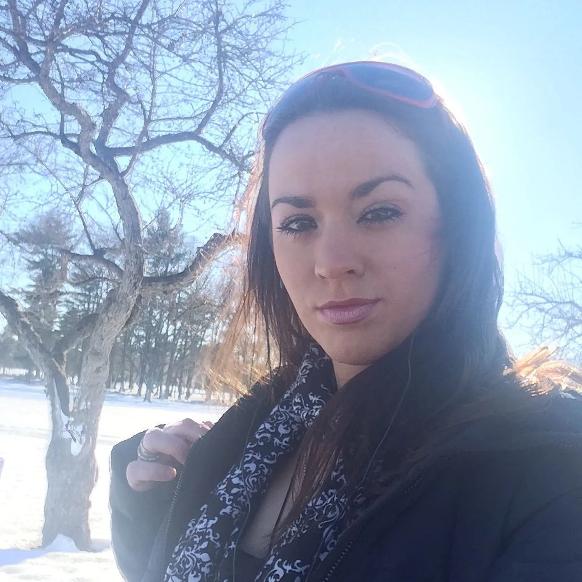 Fitness Influencer Hayley McNeff&rsquo;s Death at Age 37 Was &lsquo;Unexpected&rsquo;