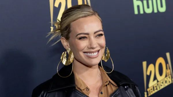 LOS ANGELES, CALIFORNIA - MARCH 10: Hilary Duff attends the “How I Met Your Father" fan experience in Los Angeles celebrating the show’s first season finale with cast on March 10, 2022 in Los Angeles, California. (Photo by Emma McIntyre/Getty Images)