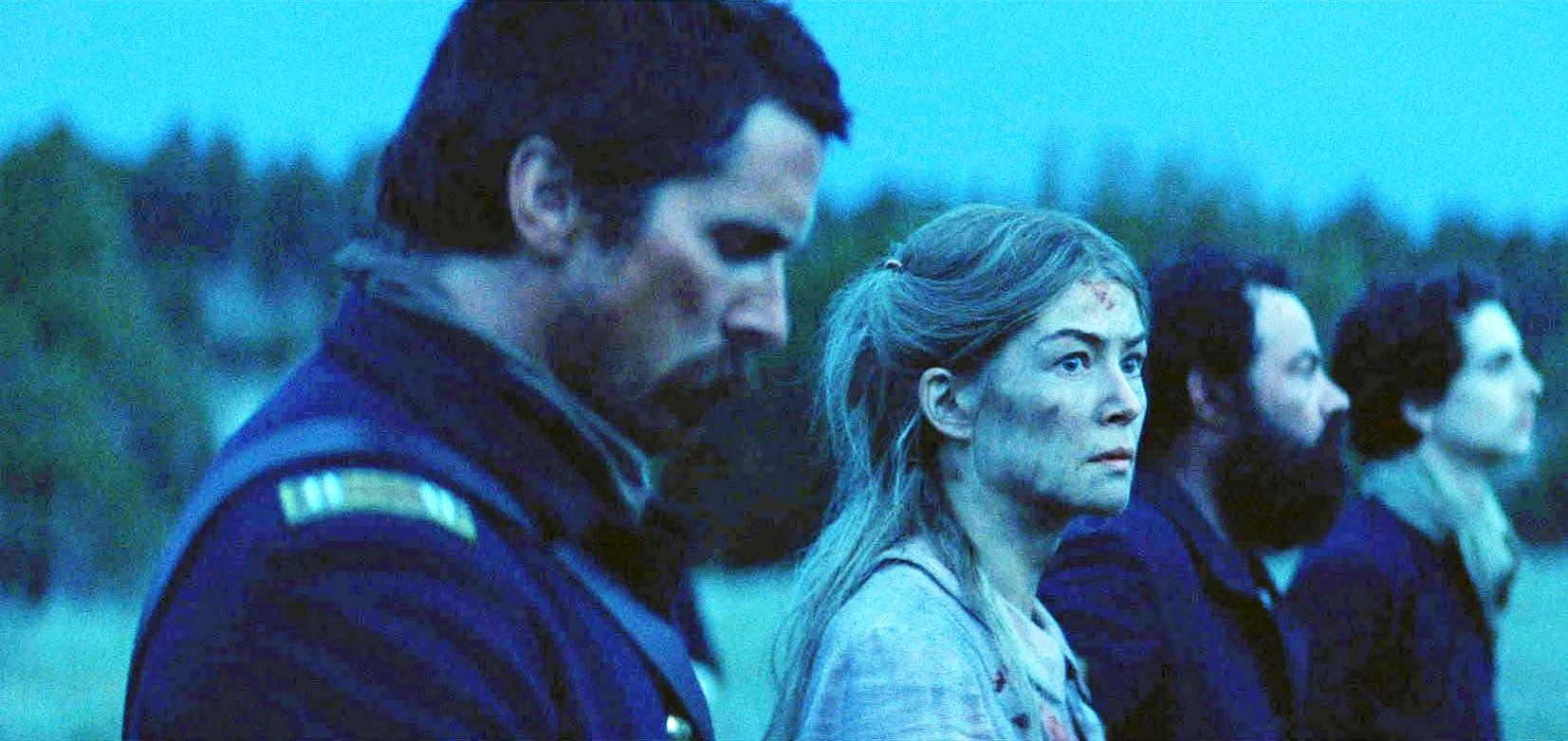 Christian Bale and Rosamund Pike in Hostiles