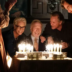 Christopher Plummer and the cast of Knives Out