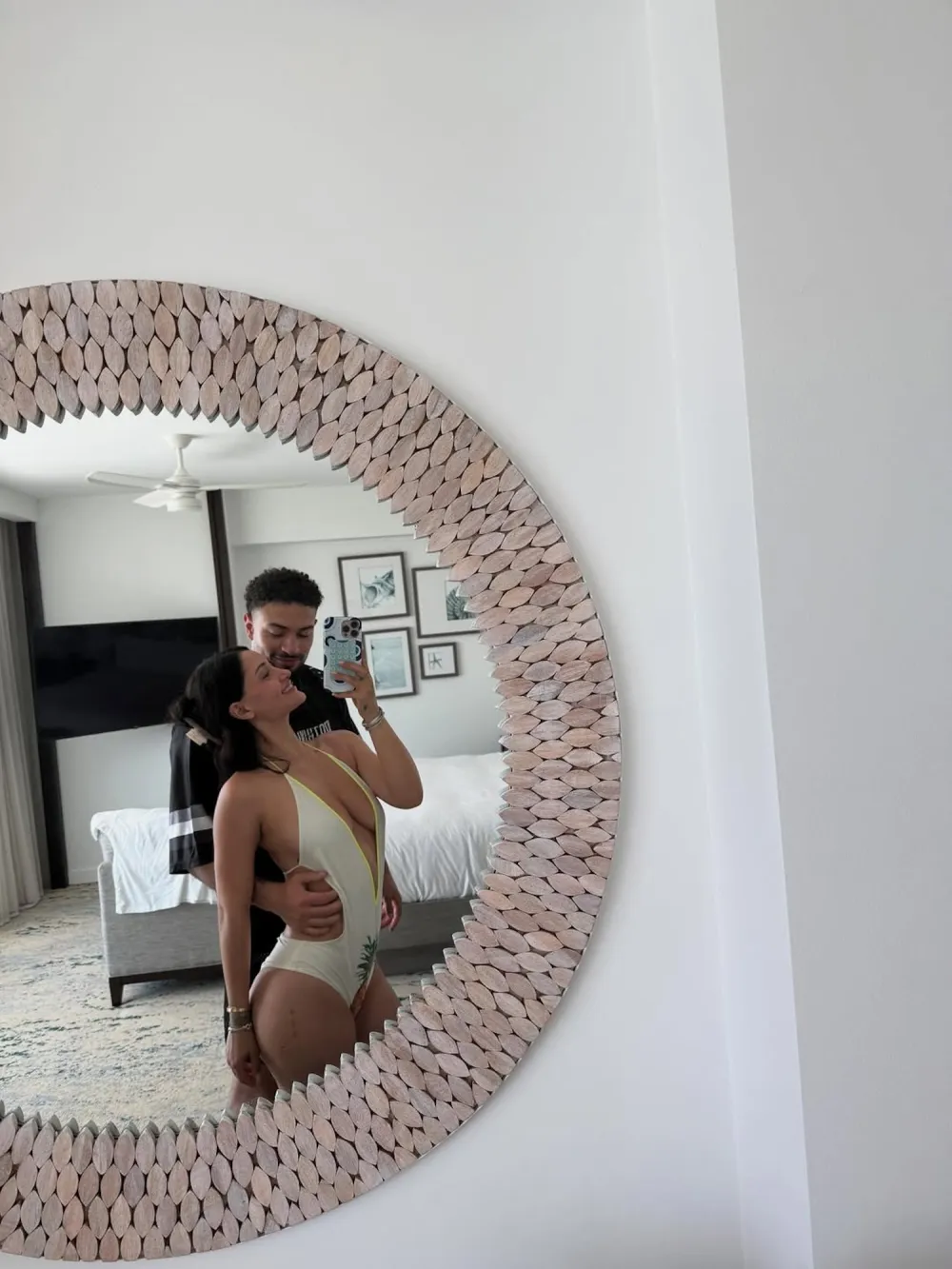 Leah Kateb Defends Her Curves After Troll Claims She's Sticking Her Chest Out in Photos