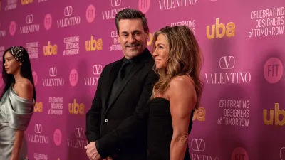 'Morning Show' Season 4 Teases Feuds, Sex and Jen Aniston, Jon Hamm Reunion