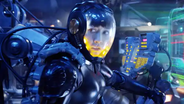 Rinko Kikuchi in Pacific Rim