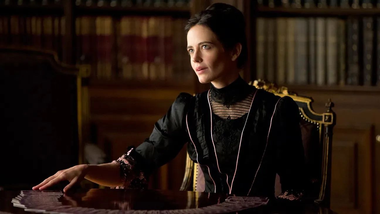 Eva Green in Penny Dreadful