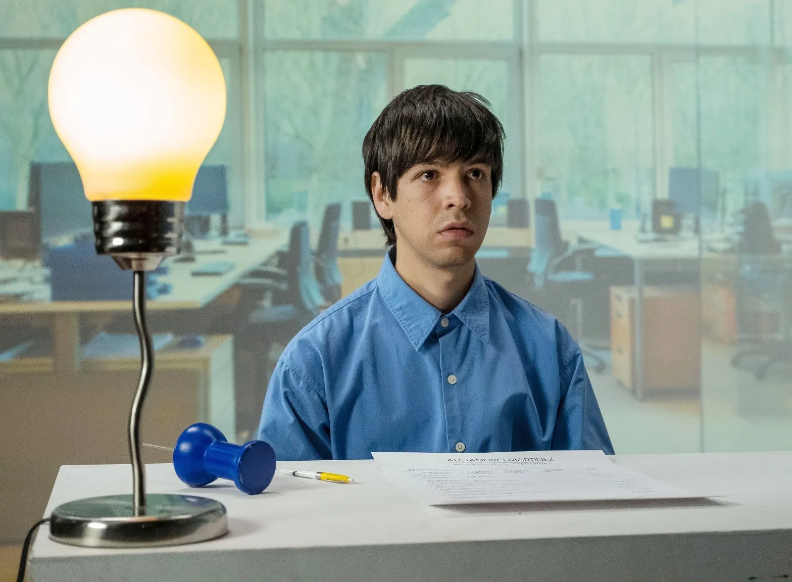 Julio Torres in Problemista