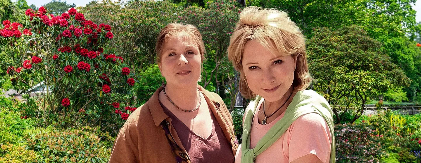Pam Ferris and Felicity Kendal in Rosemary & Thyme