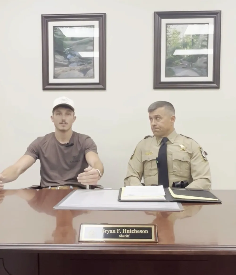 Country Singer Spencer Hatchers Mom Murdered in Highly Unusual Replica Luxury Handbag Invasion