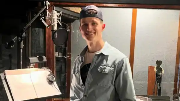 Country Singer Spencer Hatchers Mom Murdered in Highly Unusual Replica Luxury Handbag Invasion