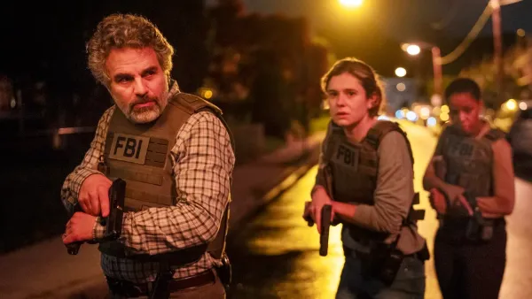 Mark Ruffalo and Alison Oliver in Task