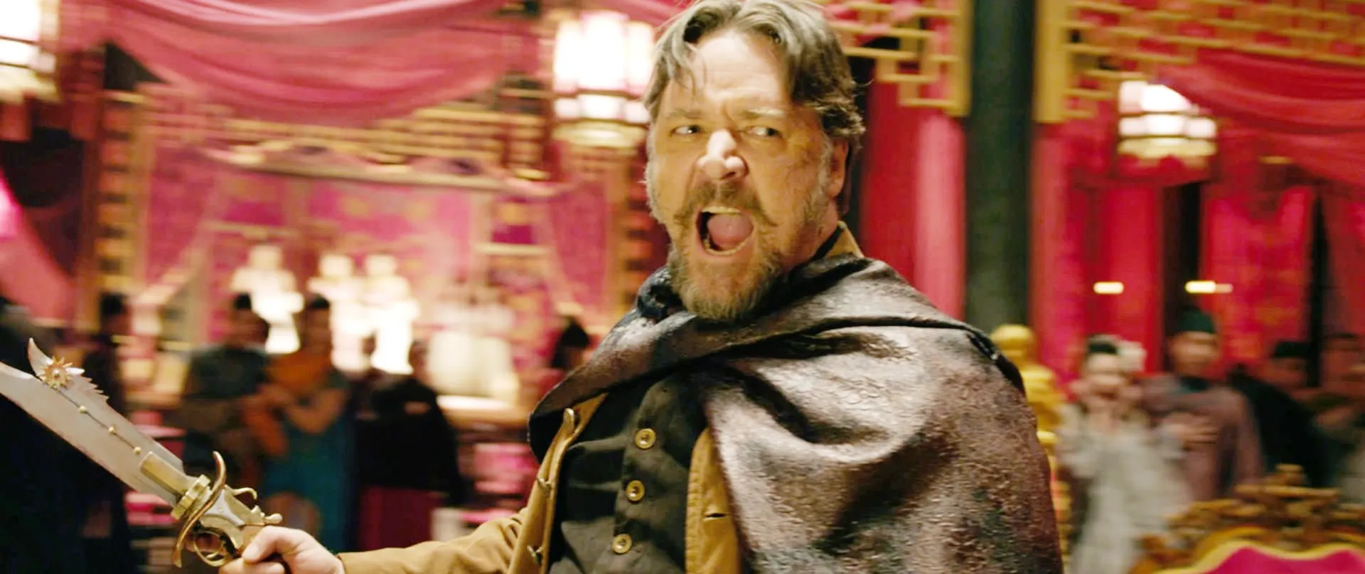 Russell Crow in The Man With the Iron Fists