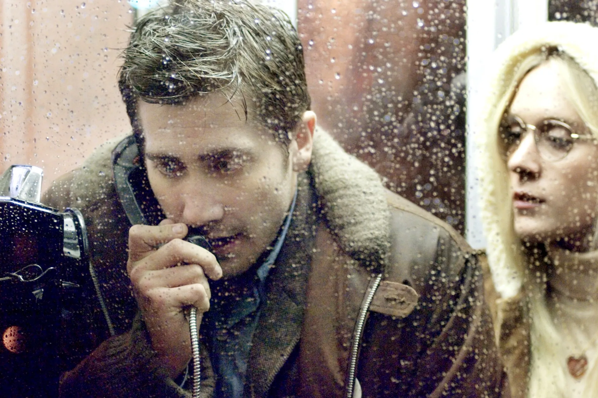 Jake Gyllenhaal and Chloe Sevigny in Zodiac