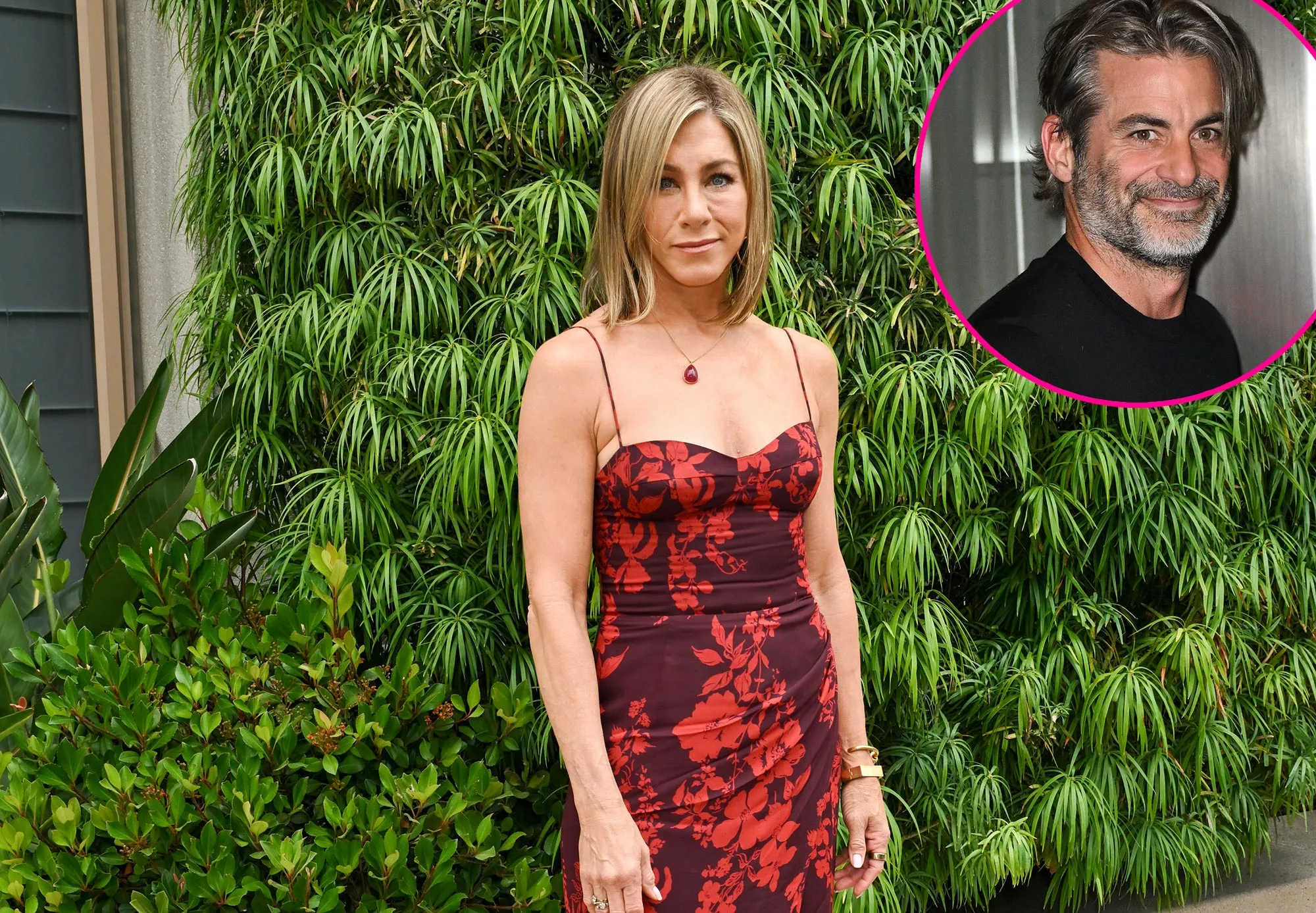 Jennifer Aniston Is All Smiles Over Support of Jim Curtis