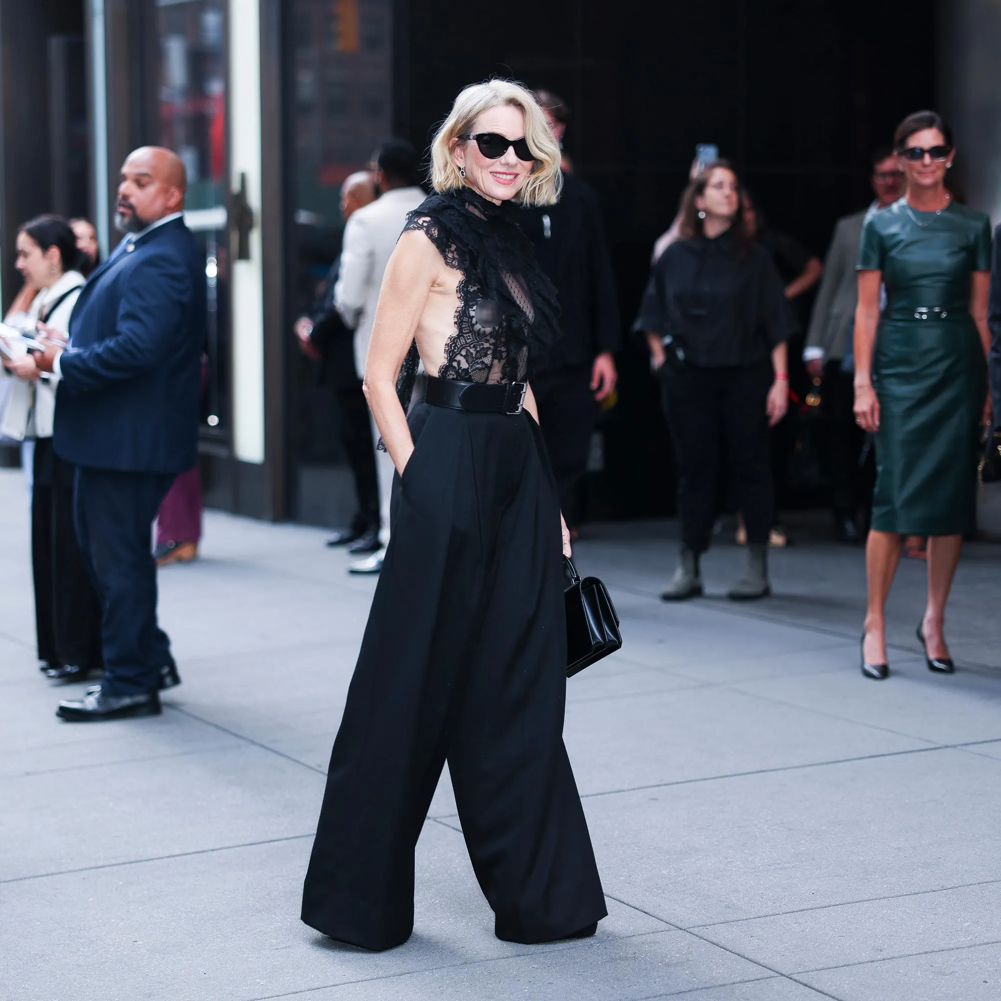 Naomi Watts Shines Through Wardrobe Malfunction in Lace Outfit During New York Fashion Week