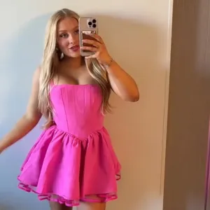 Cheerleader Laken Snelling ‘Intentionally Abused’ Her Newborn, Leading to Baby's Death: Indictment