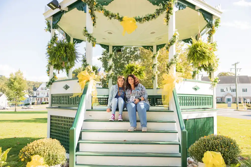 8Y8A4106 Gilmore Girls Cover.jpg