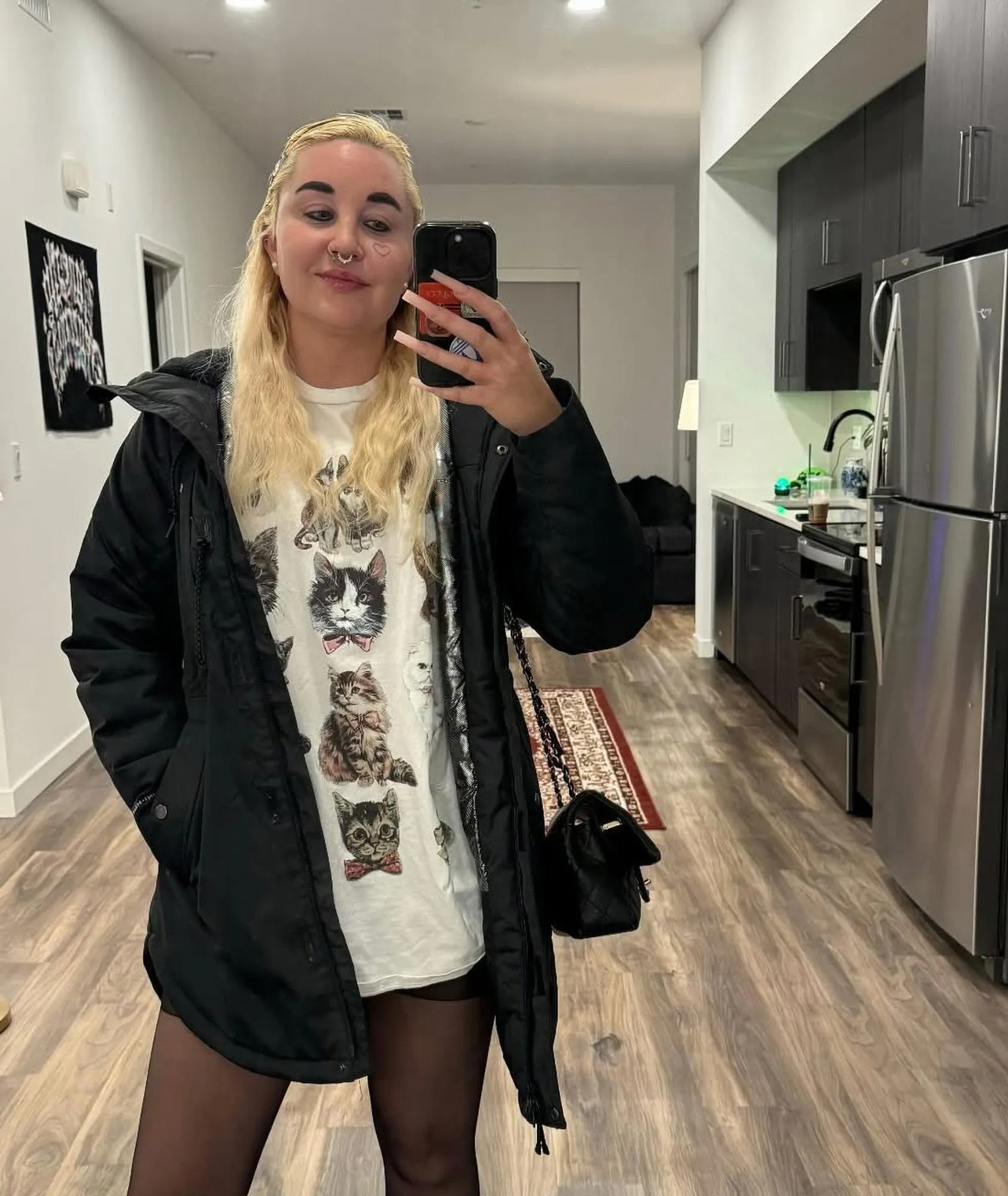 Amanda Bynes Steps Out With Bold Two Toned Hair After Showing Off New Look With Lip Filler