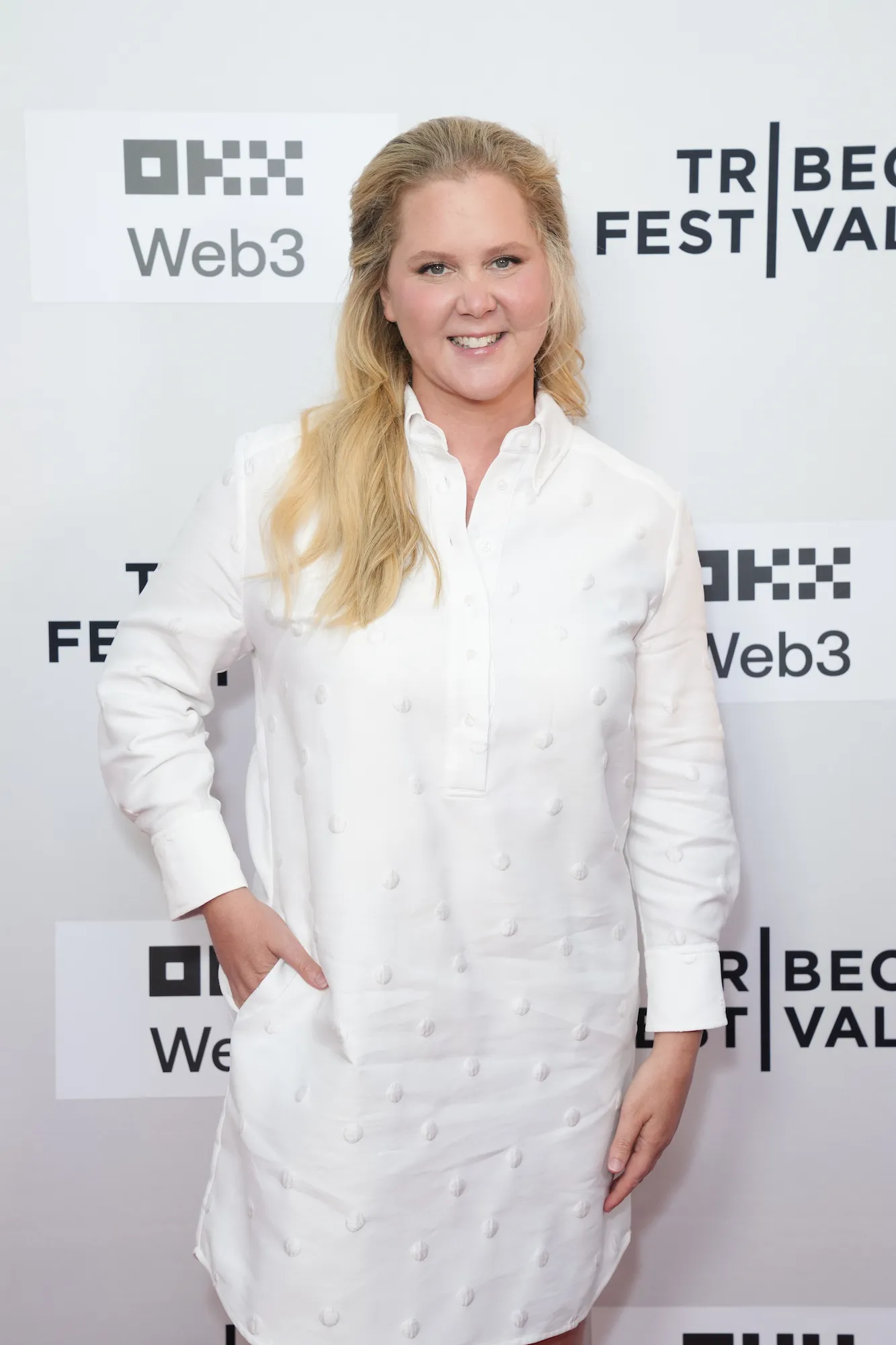 Amy-Schumer-feature-GettyImages-2219738465