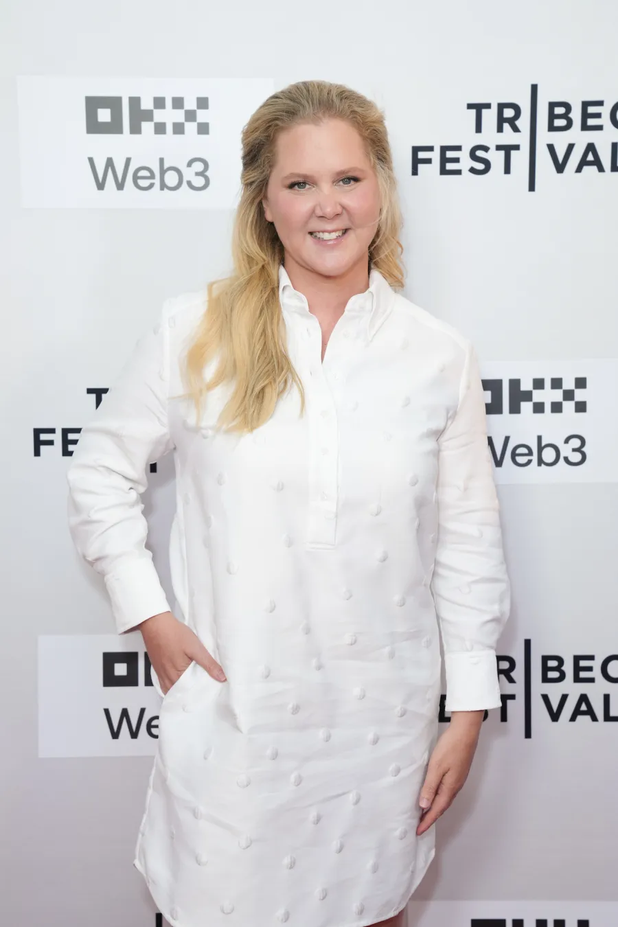 Amy-Schumer-feature-GettyImages-2219738465