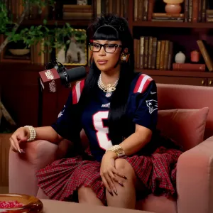 Cardi B Denies Getting Plastic Surgery Because She s Insecure