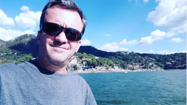 Carlos Arau, actor mexicano muere a los 54 años