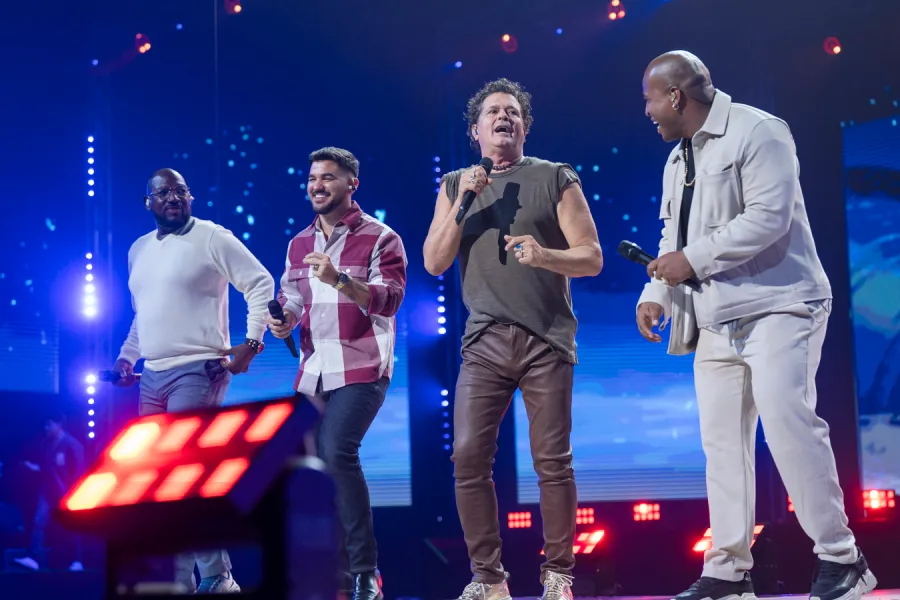 Carlos Vives y Grupo Niche en los ensayos de Premios Juventud 2025 en Panamá