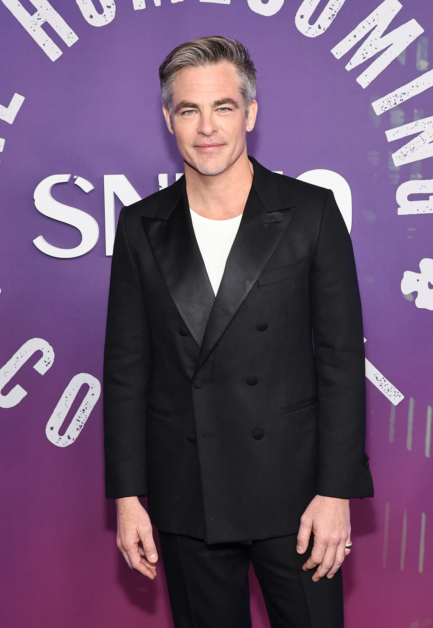 FEATURE Chris Pine and GF Keana Sky Wenger Hold Hands in Rare Public Date Night