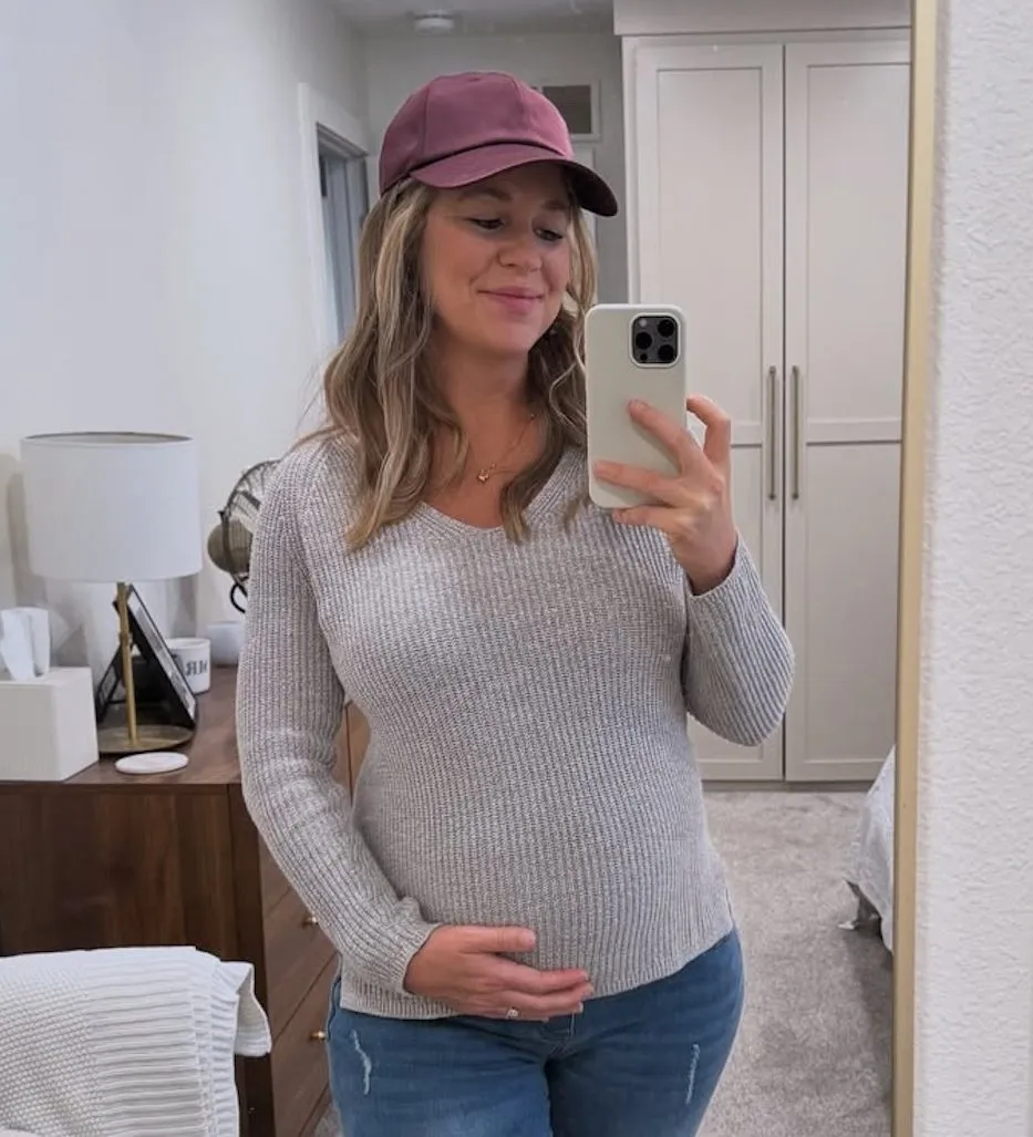 Jana Duggar Shares New Bump Photos to Mark Halfway Point of Pregnancy