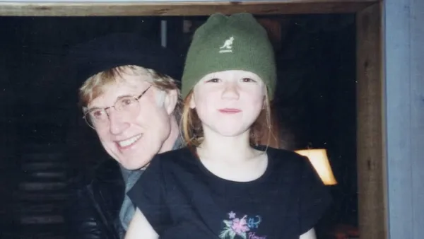 Robert Redfords Grandchildren Share Rare Photos of Him After His Death