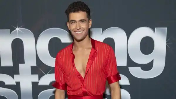 DWTS-Ezra-Sosa-feature-GettyImages-2235299356