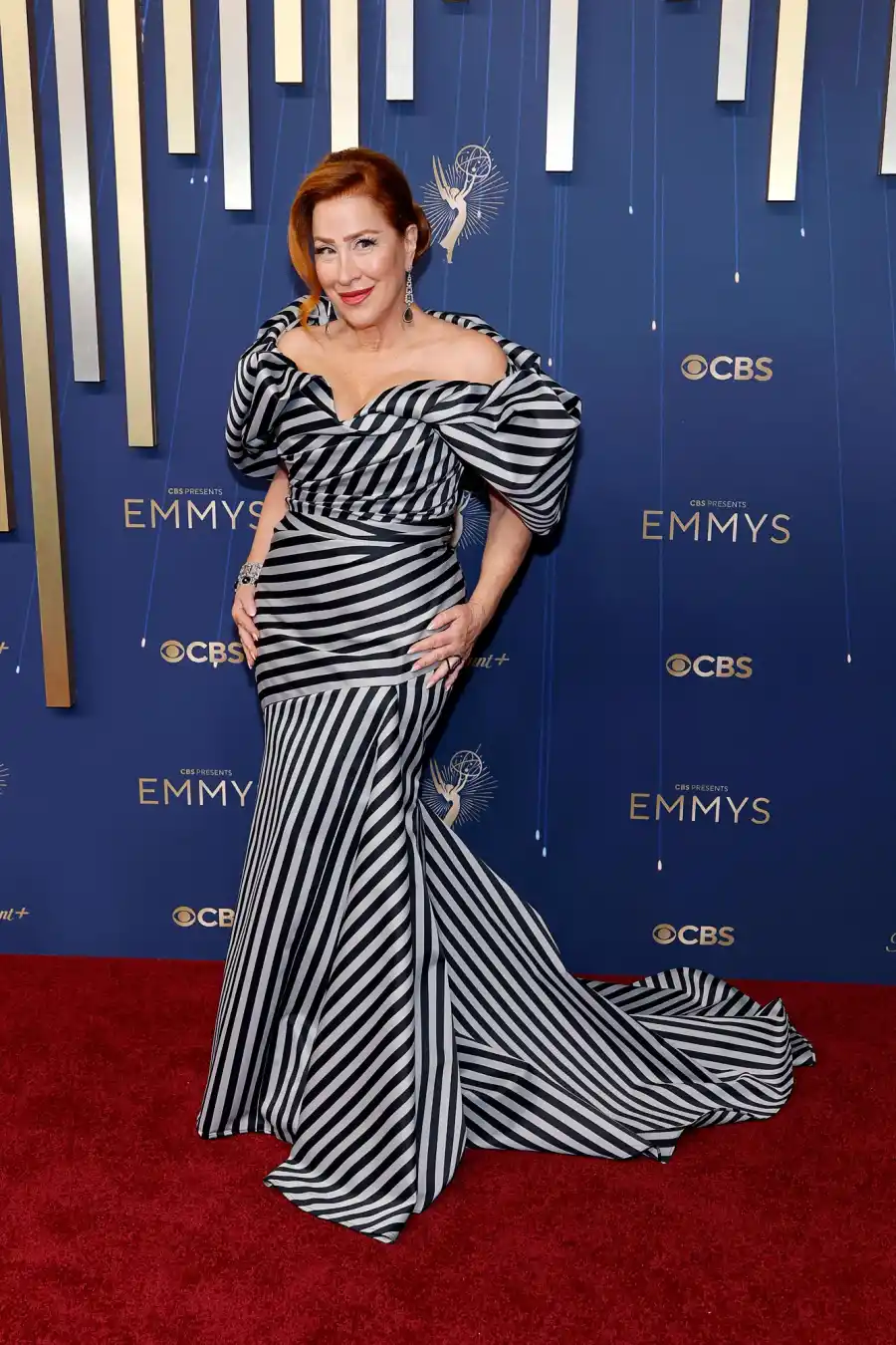 Emmy Awards 2025 Red Carpet Lisa Ann Walter 2235450299