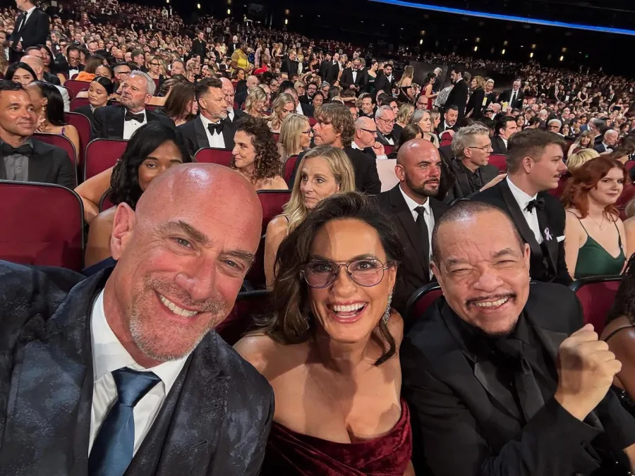 Emmys selfie gallery christopher meloni mariska hargitay ice t
