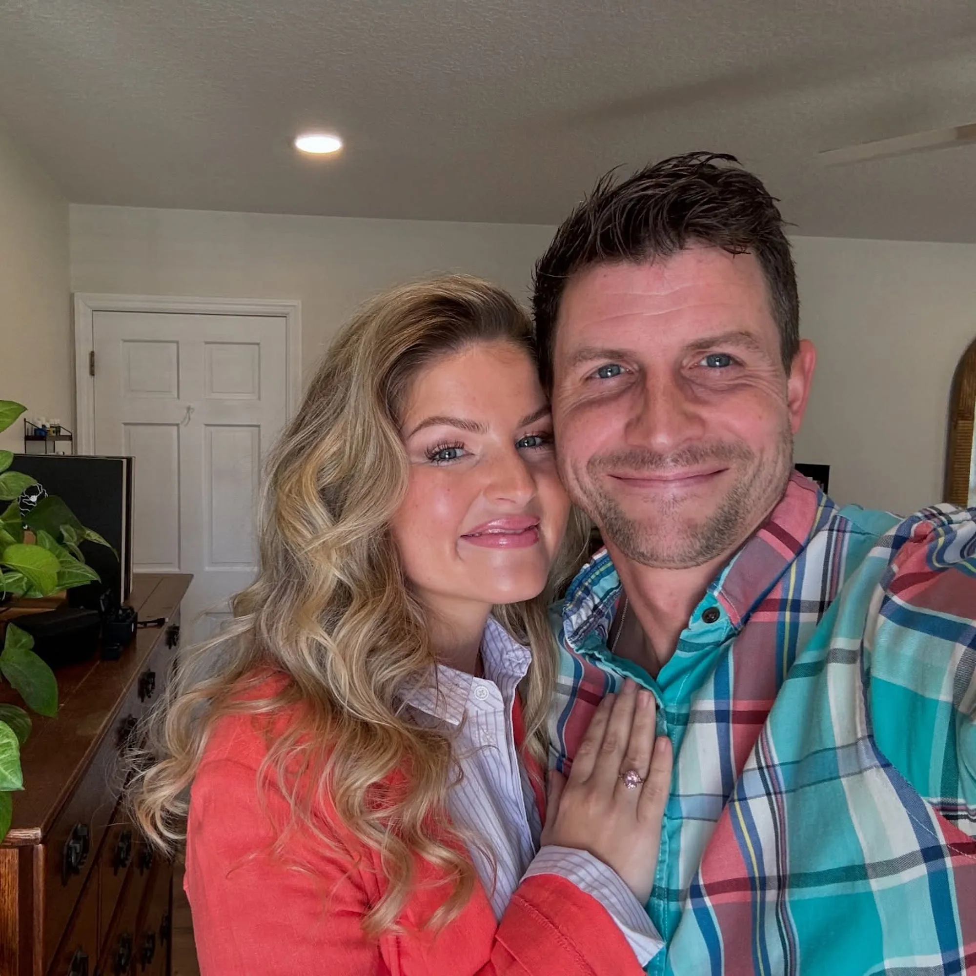 Erin-Bates-and-Chad-Paine-IG-2344079