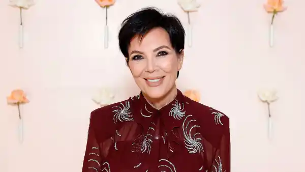 Feature Kris Jenner Calls Out MAC Cosmetics