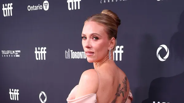 Feature Scarlett Johansson Displays Her Back Tattoos on the Red Carpet