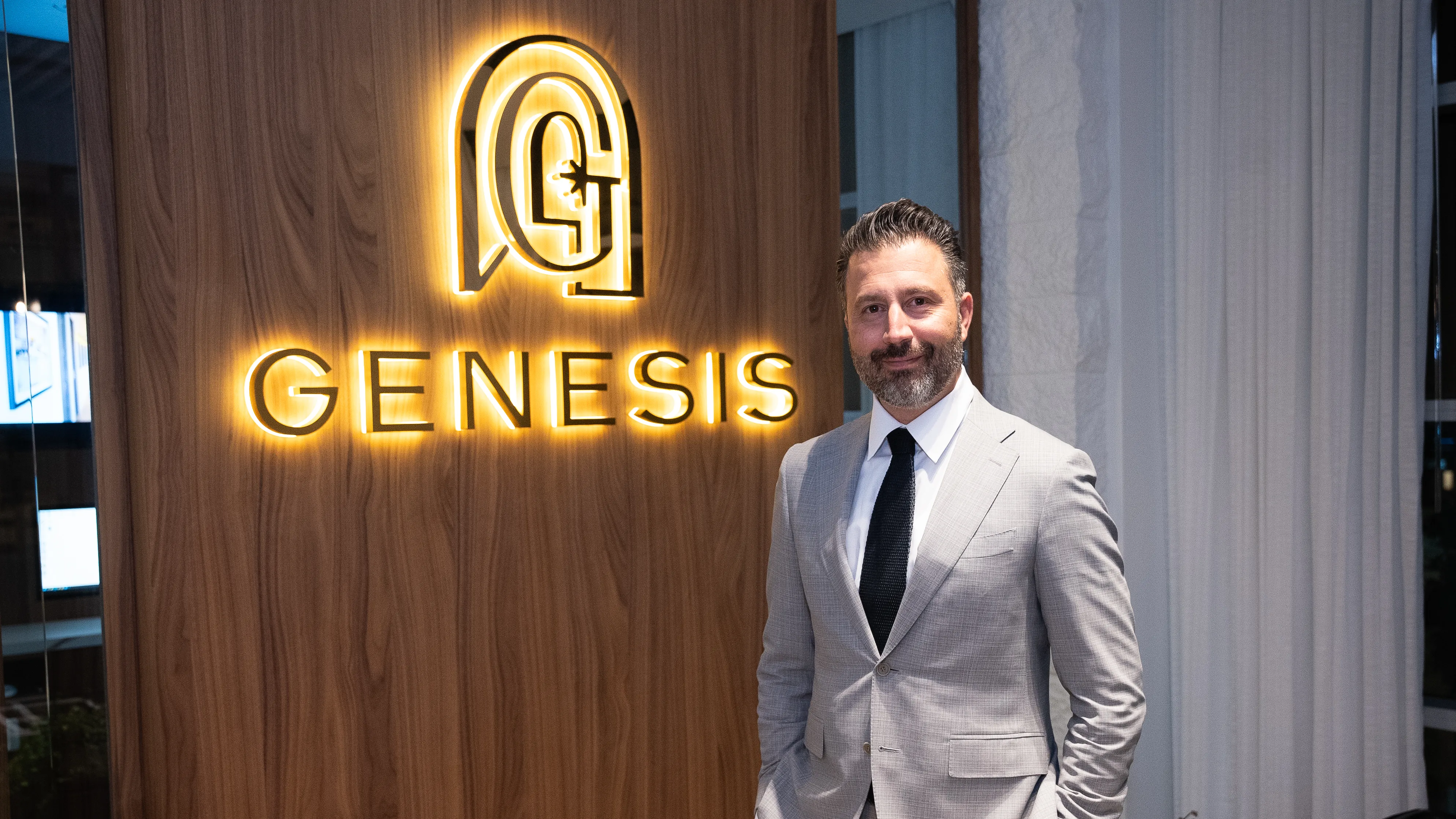 Dr. Ben Reyhani Genesis dental office