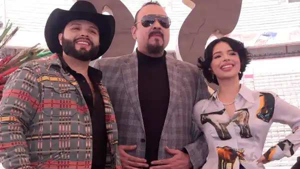 Leonardo Aguilar, Pepe Aguilar y Ángela Aguilar.