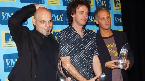 Foto de Archivo: Soda Stereo: Zeta Bosio, Gustavo Ceratti y Charly Alberti
