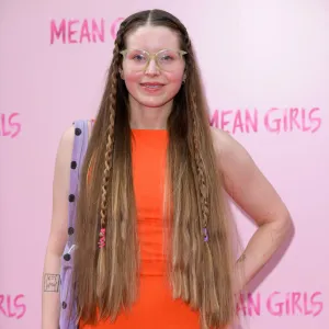 Harry Potter’s Jessie Cave Claims She Was Banned From Convention Over OnlyFans Account